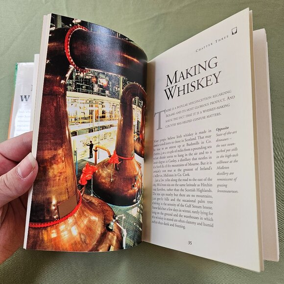 Classic Irish Whiskey (Classic drinks series) by Murray, James‎ Hardback - Picture 5 of 10